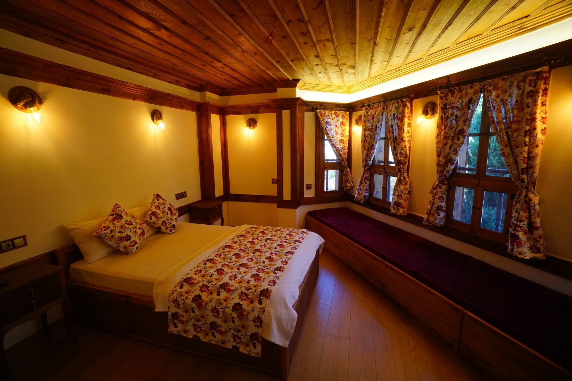 Yeni Konak Hotel Safranbolu Buitenkant foto