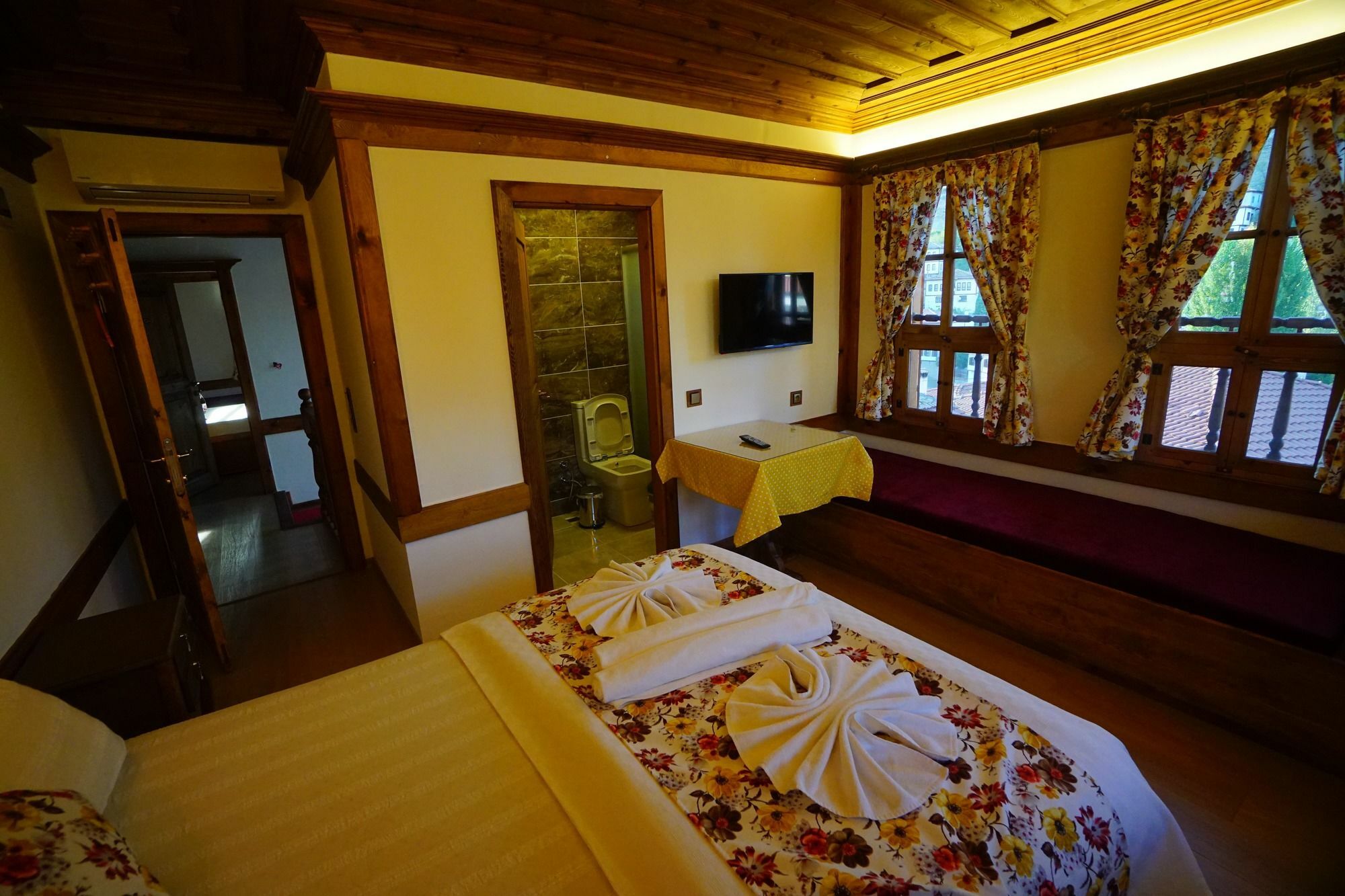 Yeni Konak Hotel Safranbolu Buitenkant foto
